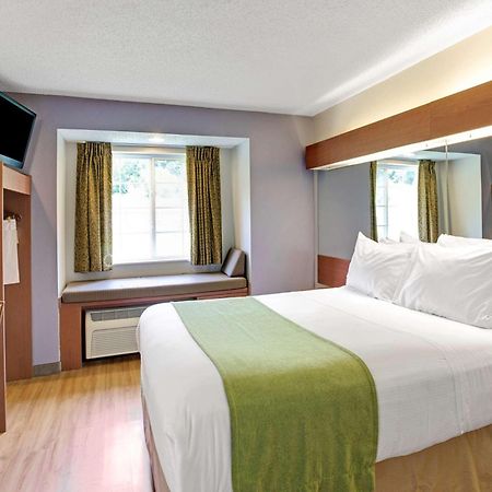 Microtel Inn & Suites By Wyndham Cherokee Eksteriør billede